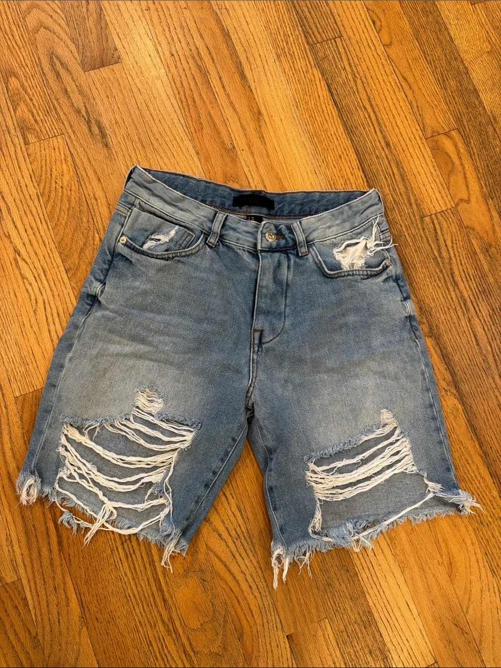 Forever 21 Light Blue Distressed Denim Shorts - Picture 1 of 7